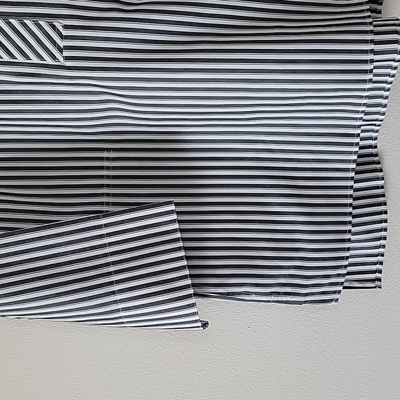 Chico's Grey White Stripe No Iron Popover Tunic 3/4 Sleeve Size Large/12 - Picture 3 of 7